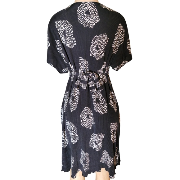 Maple Silk Plunging V-Neck Dress - Picture 2 of 5